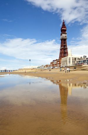 BLACKPOOL TOWER 3 sm.jpg